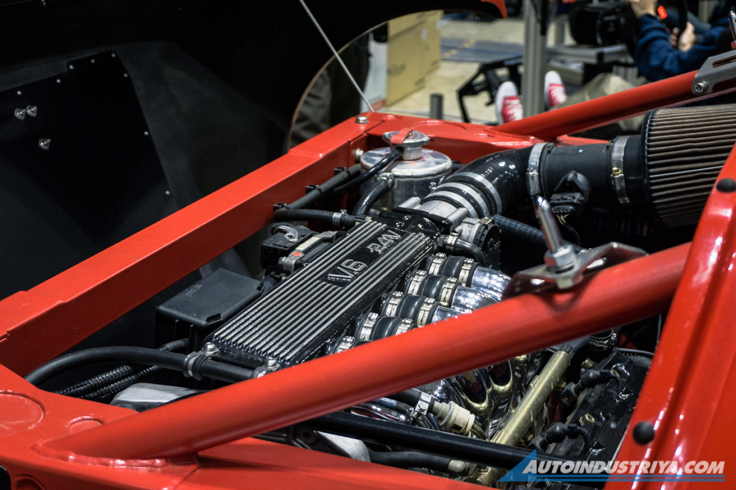 Classics stop time in Yokohama Nostalgic 2 Days