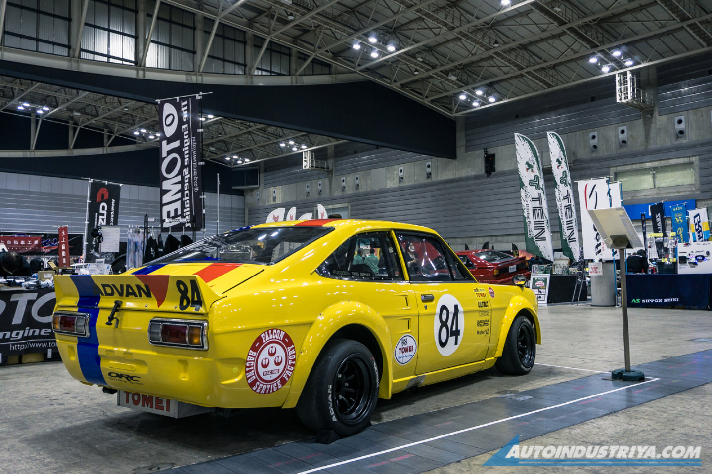 Classics stop time in Yokohama Nostalgic 2 Days