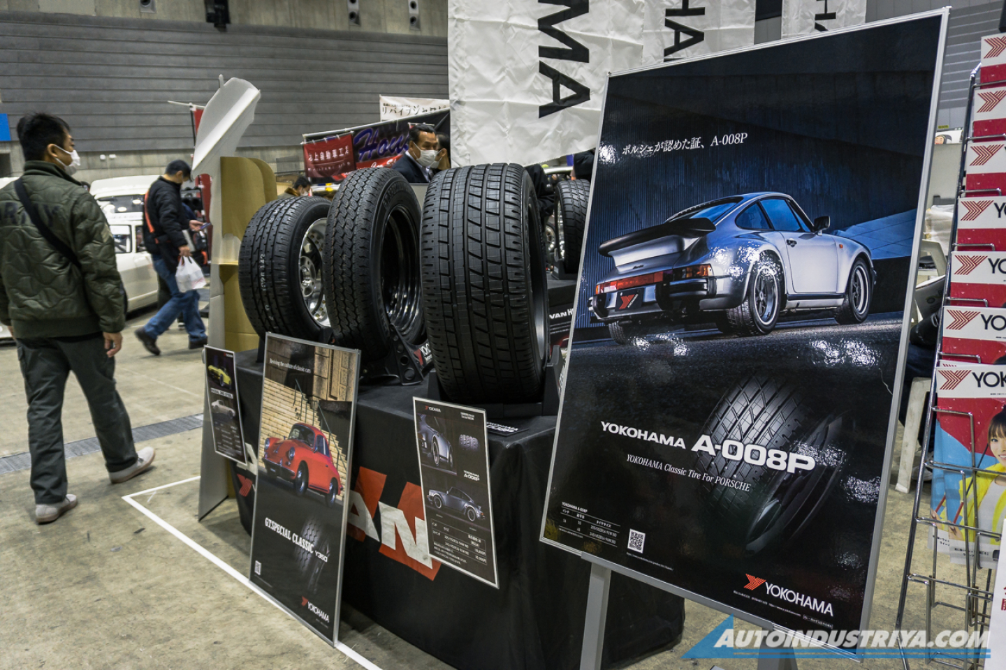 Classics stop time in Yokohama Nostalgic 2 Days