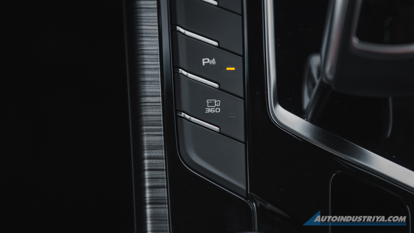 2020 Geely Azkarra Review