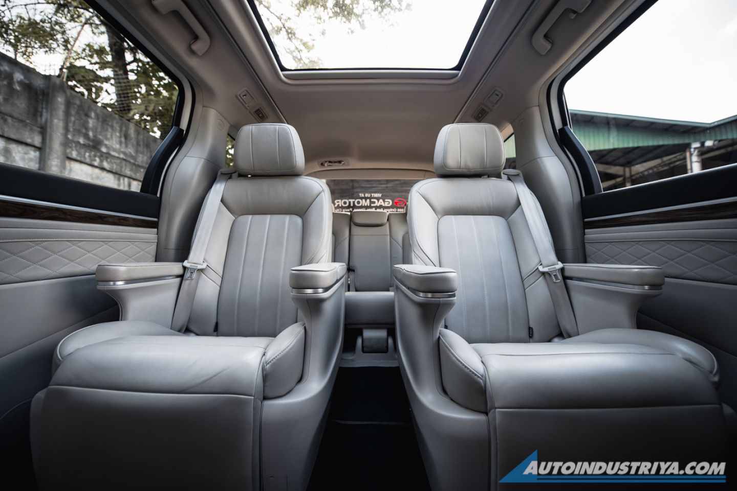 2019 GAC GM8 GT 2.0 Turbo