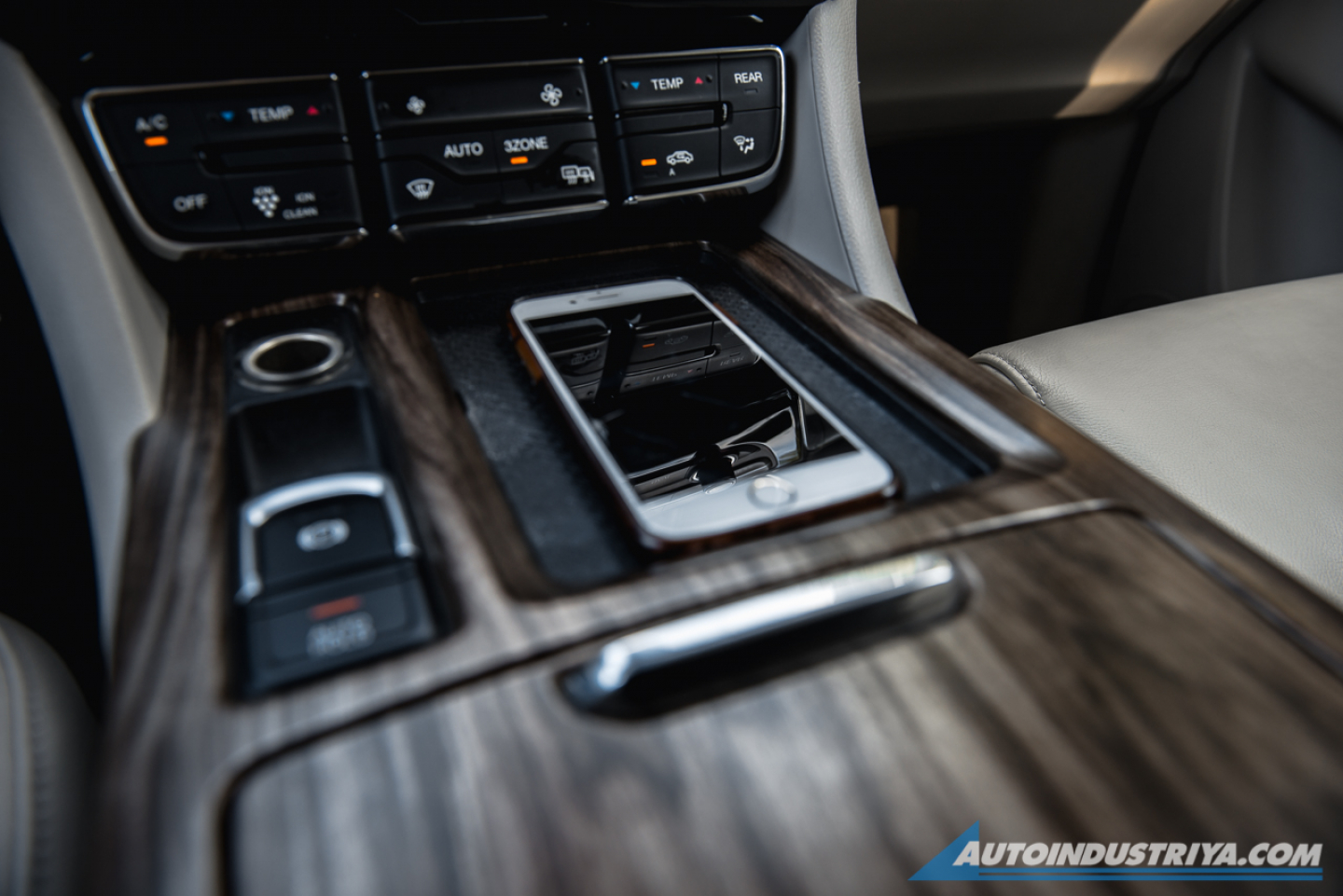 2019 GAC GM8 GT 2.0 Turbo