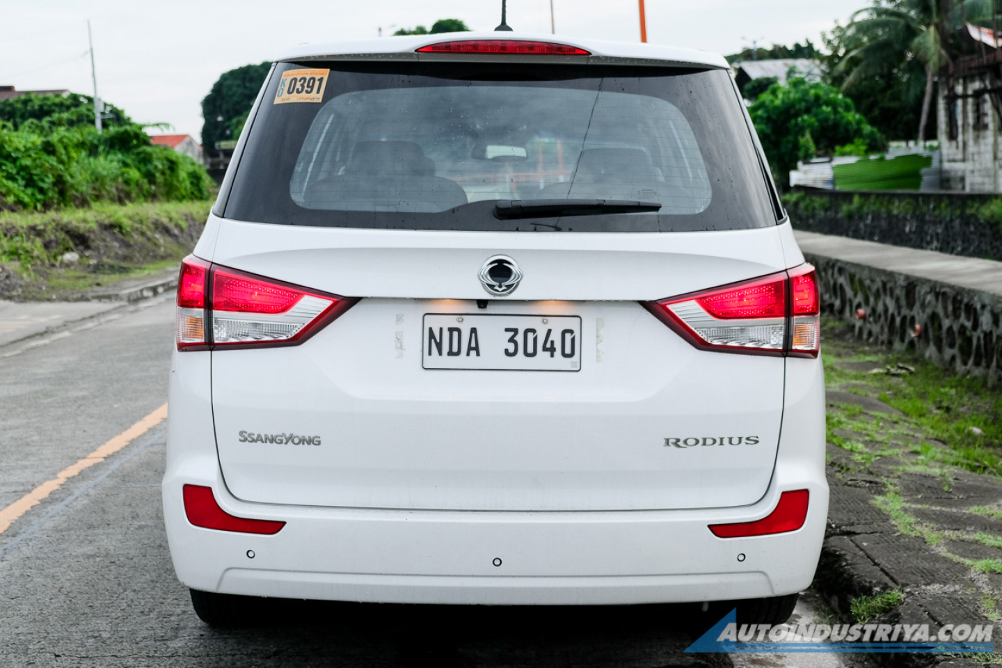2019 Ssangyong Rodius 2.0L 9-seater