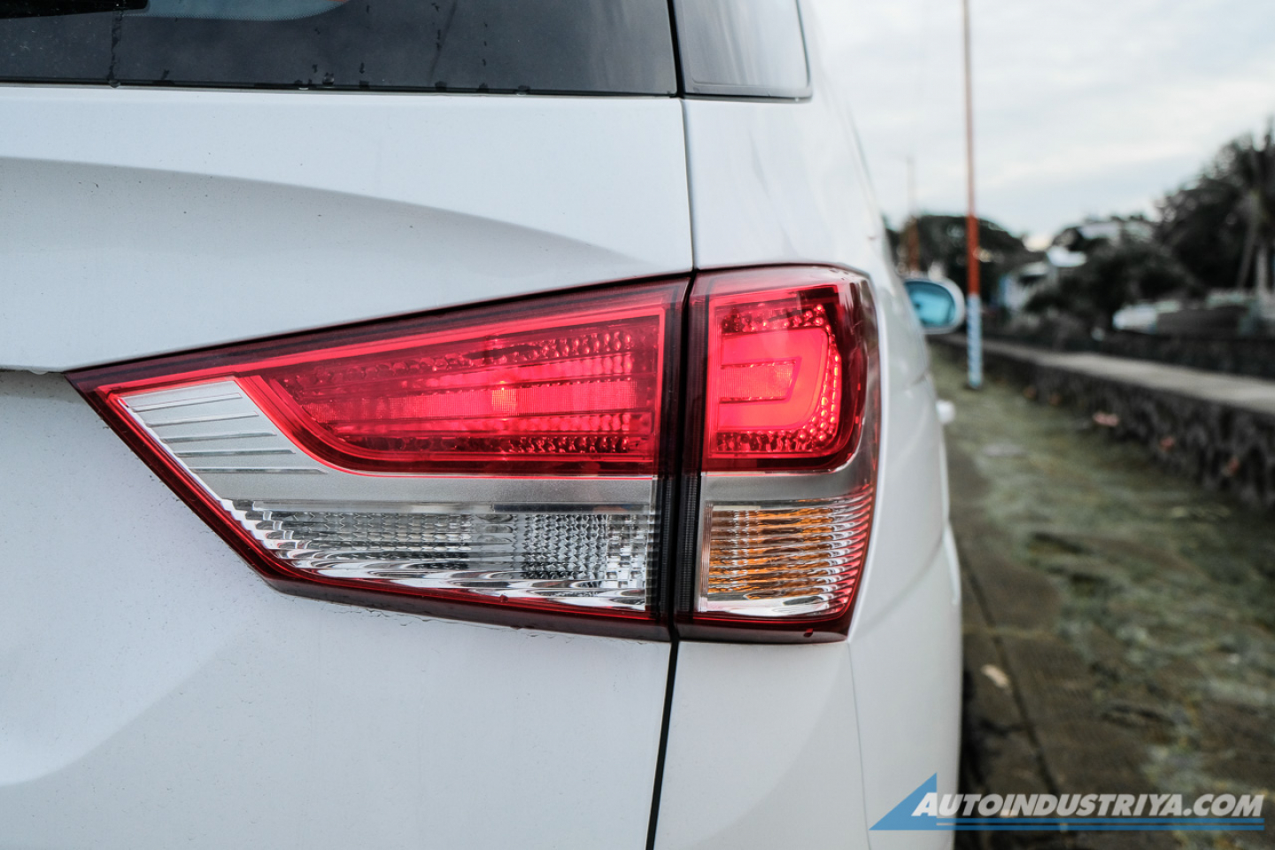 2019 Ssangyong Rodius 2.0L 9-seater