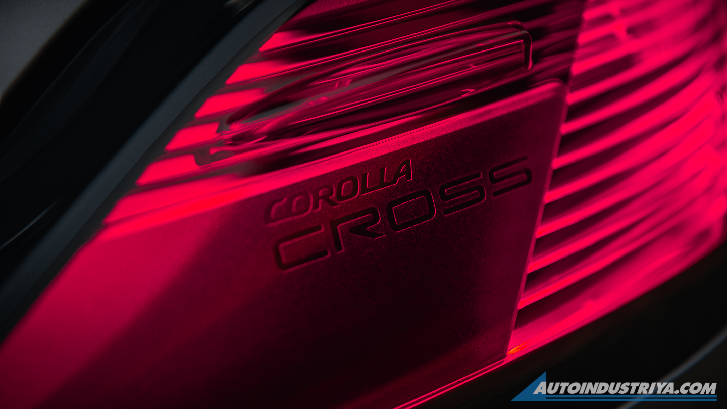 2021 Toyota Corolla Cross 1.8 V Hybrid