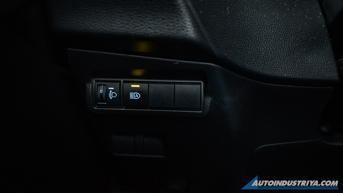 2021 Toyota Corolla Cross 1.8 V Hybrid