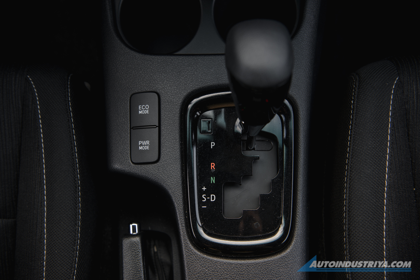 2021 Toyota Hilux V Conquest 4x4 AT