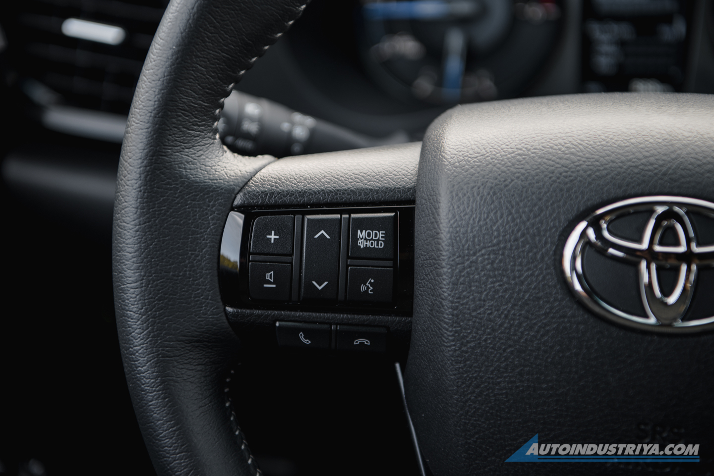 2021 Toyota Hilux V Conquest 4x4 AT