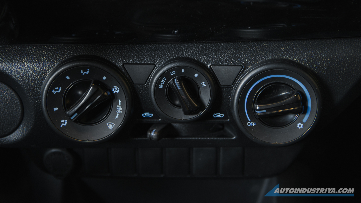 2021 Toyota Hilux Cargo