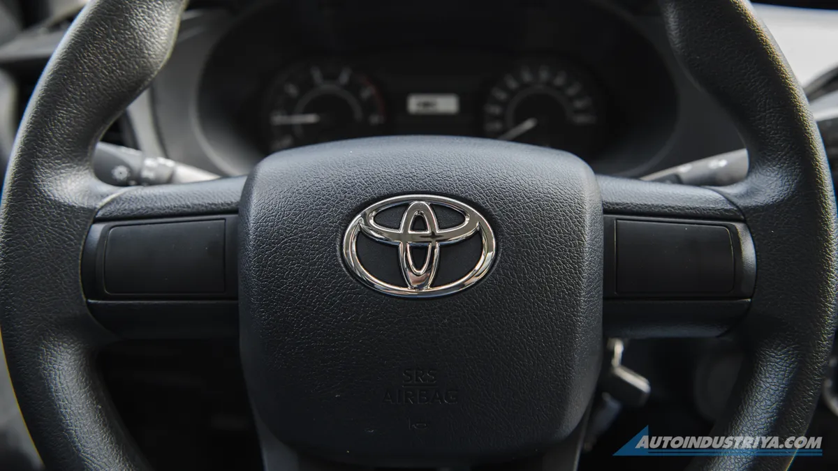 2021 Toyota Hilux Cargo