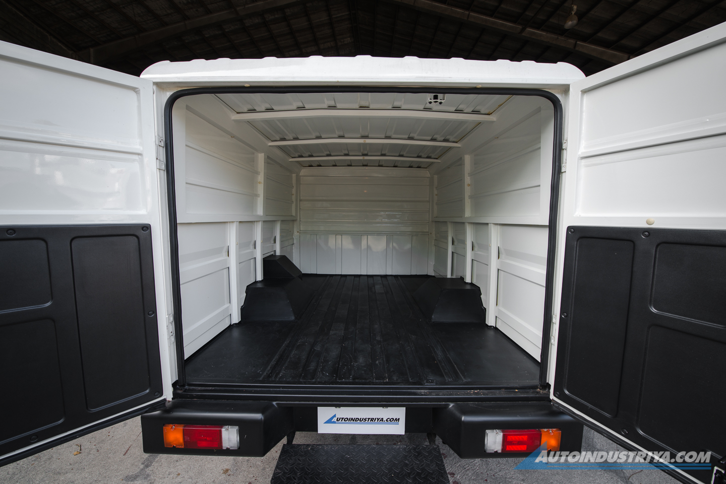 2021 Toyota Hilux Cargo