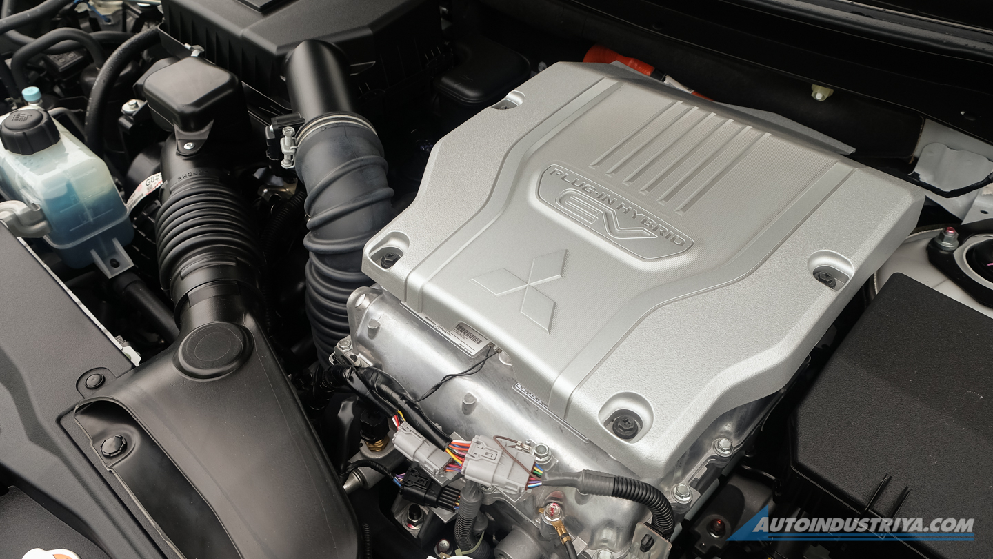 2020 Mitsubishi Outlander PHEV Twin Motor 4WD