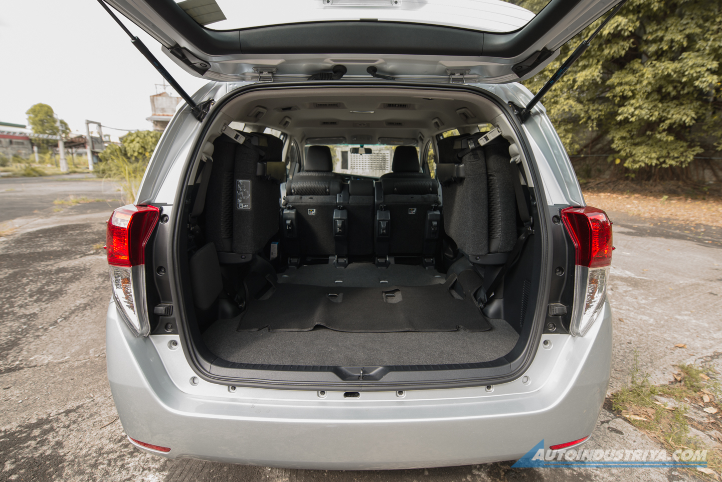 2021 Toyota Innova 2.8 E A/T