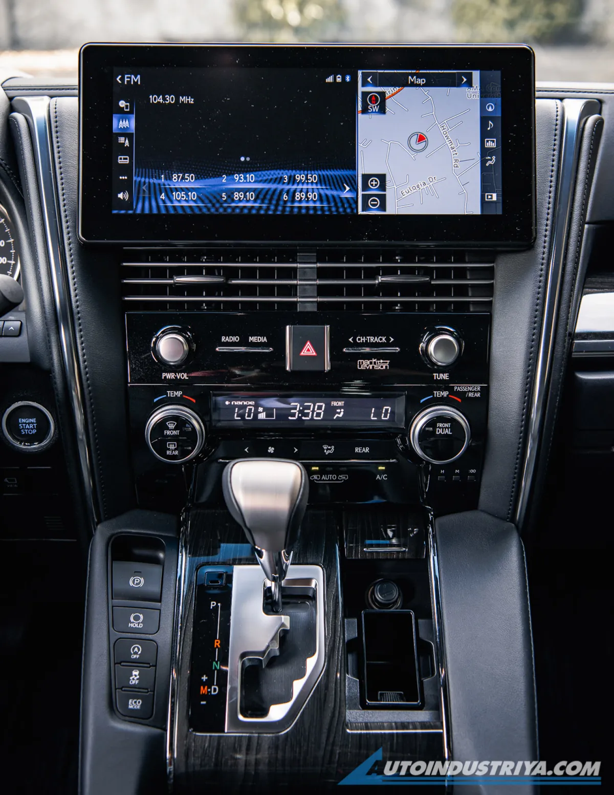 2021 Lexus LM 350 7-Seater