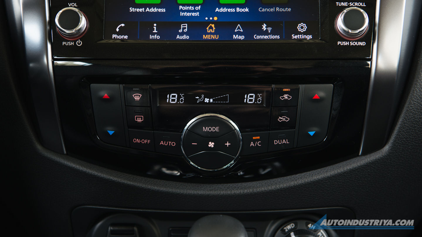 2021 Nissan Terra VL 4x4 Black Edition