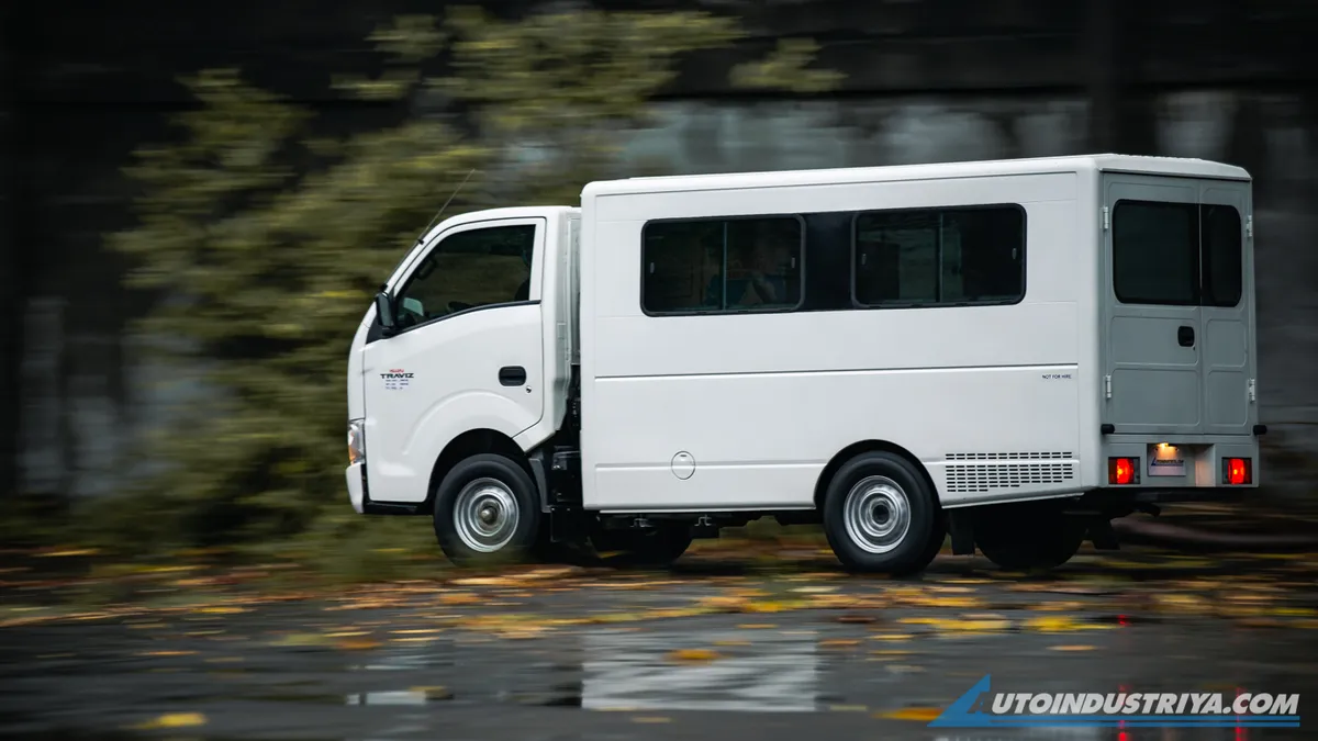 LCV Review: Isuzu Traviz L Utility Van 2.5L