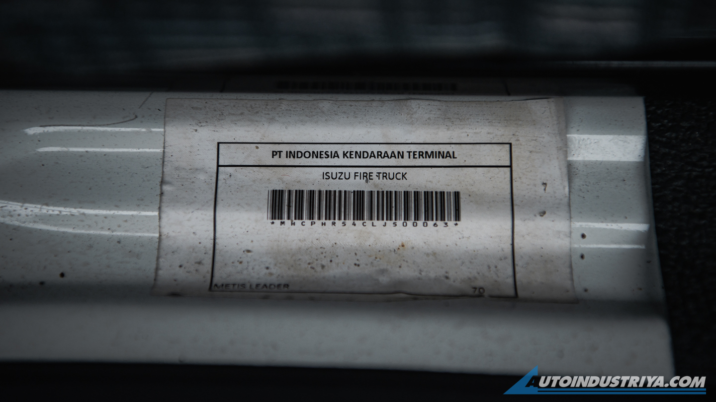 LCV Review: Isuzu Traviz L Utility Van 2.5L