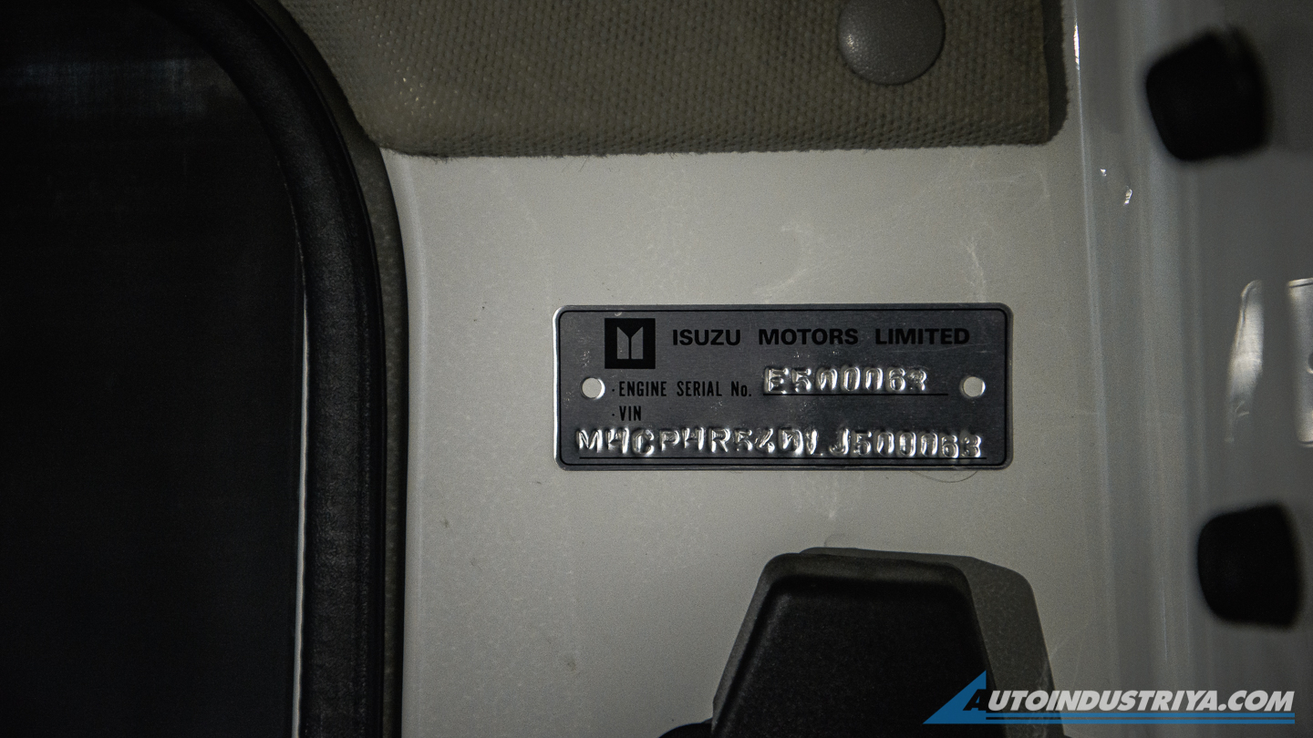 LCV Review: Isuzu Traviz L Utility Van 2.5L