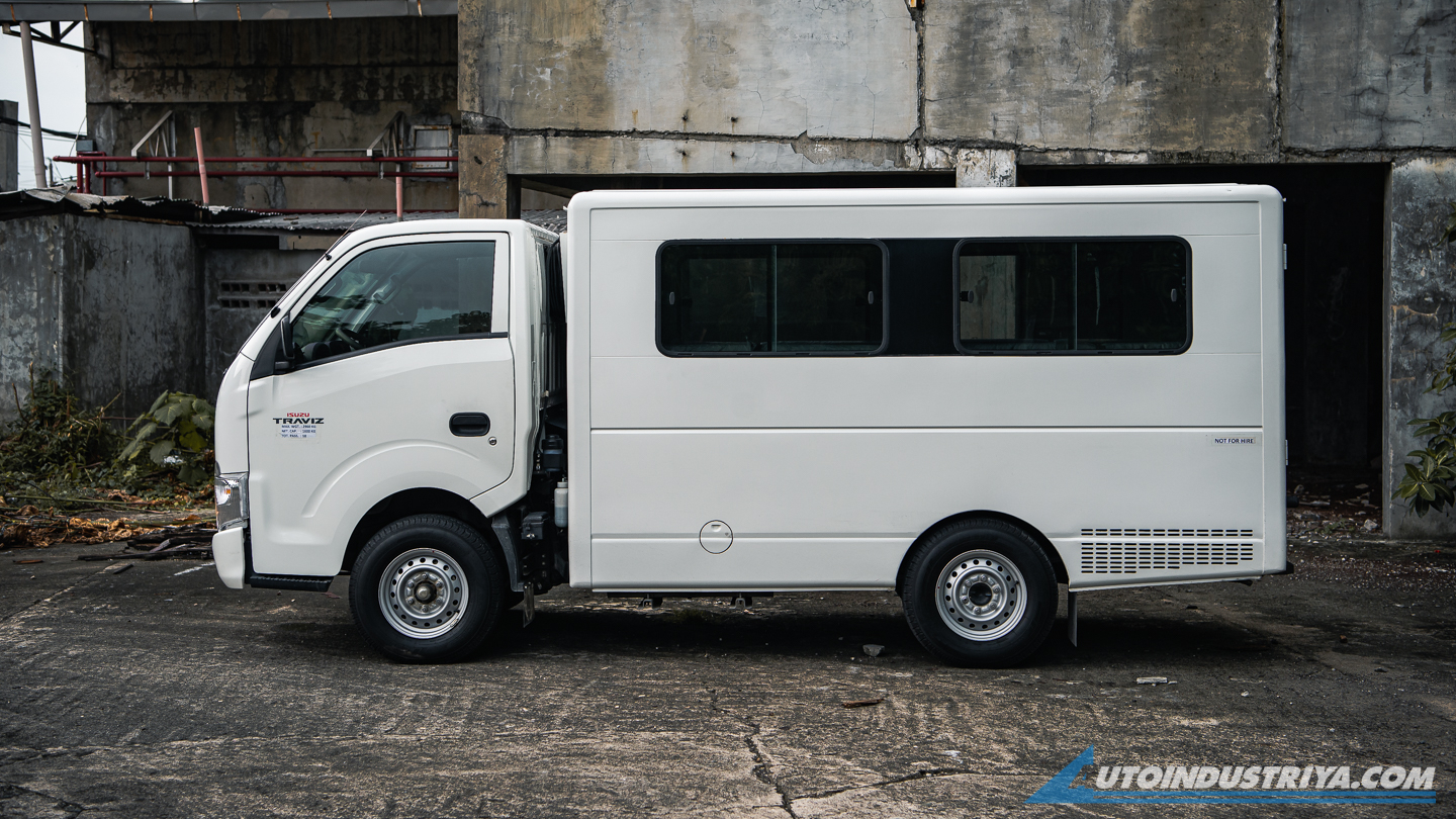 LCV Review: Isuzu Traviz L Utility Van 2.5L