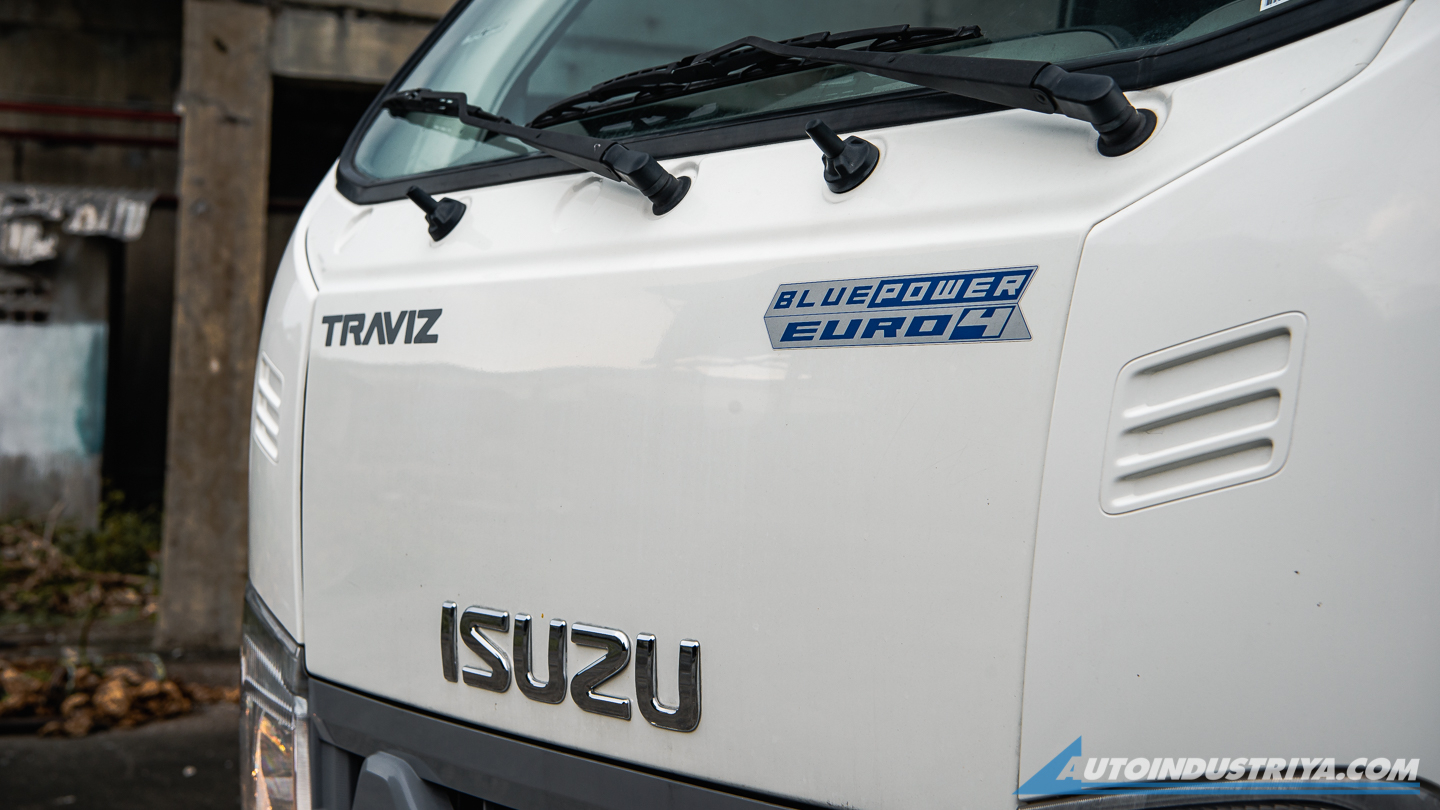LCV Review: Isuzu Traviz L Utility Van 2.5L