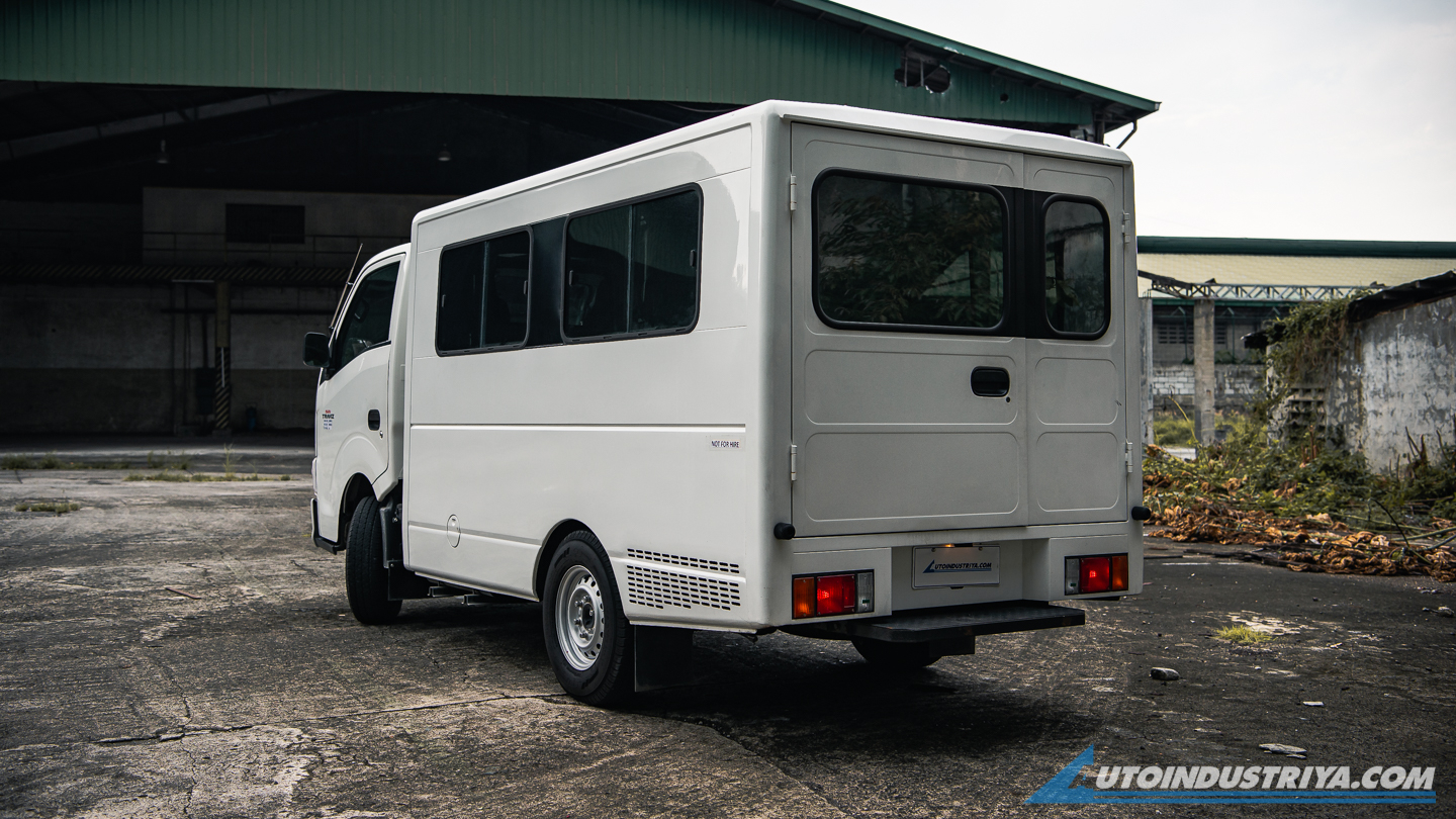 LCV Review: Isuzu Traviz L Utility Van 2.5L