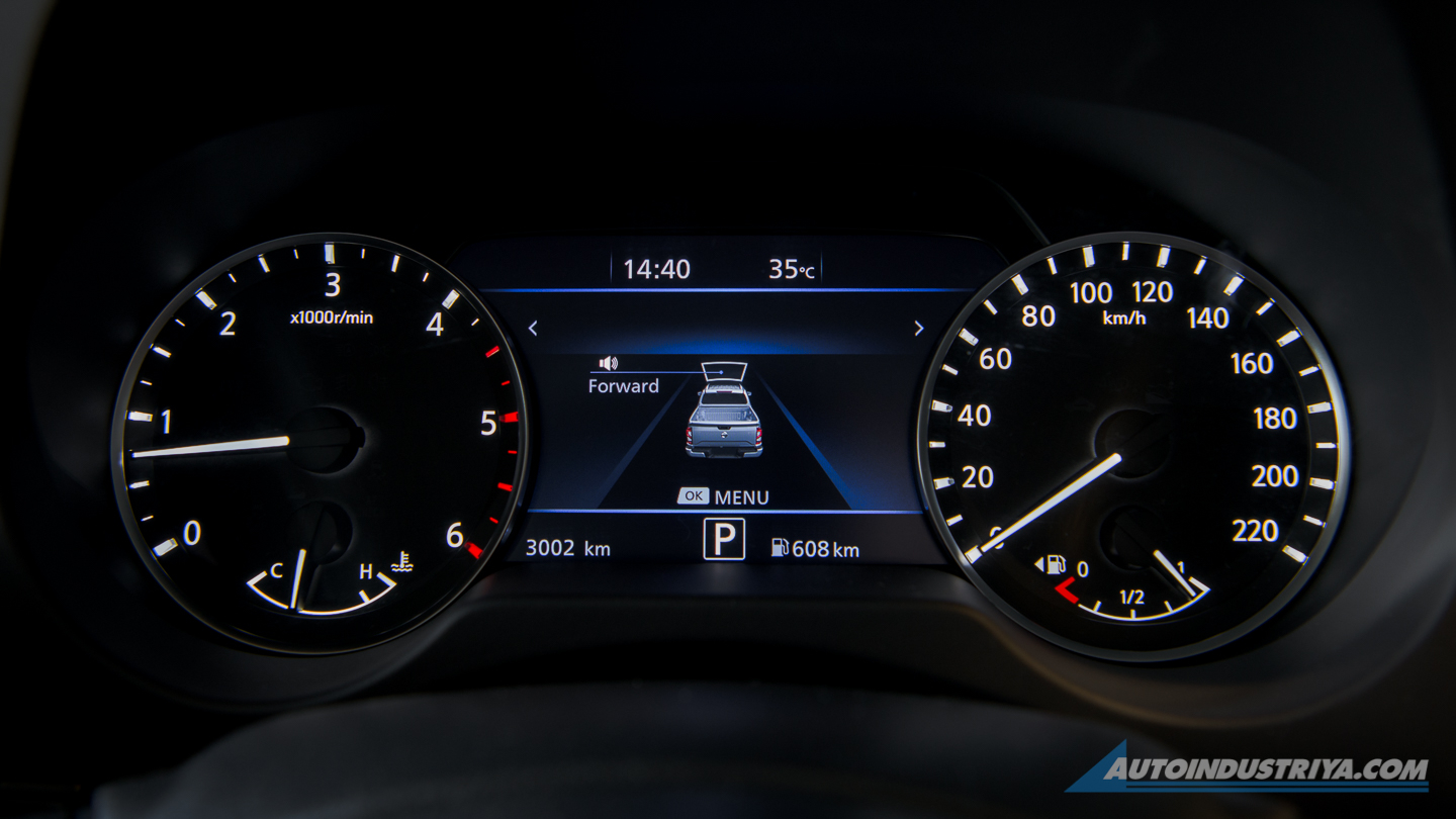 2022 Nissan Navara 4x2 VE