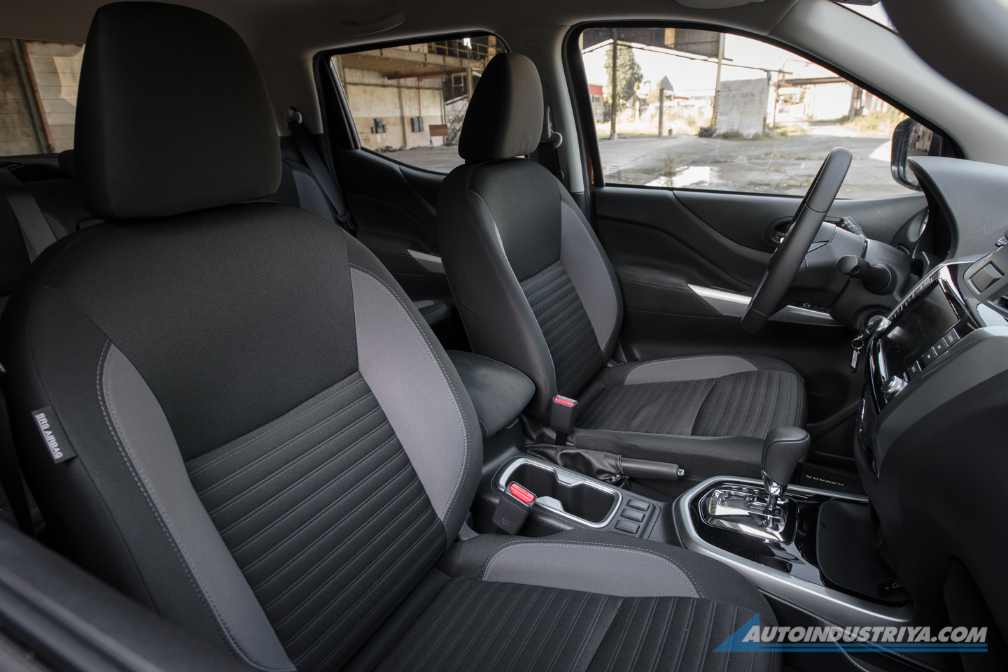 2022 Nissan Navara 4x2 VE