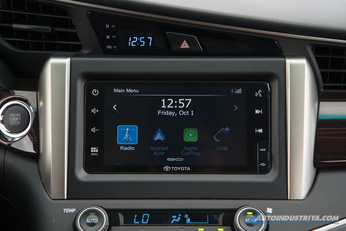 2021 Toyota Innova V