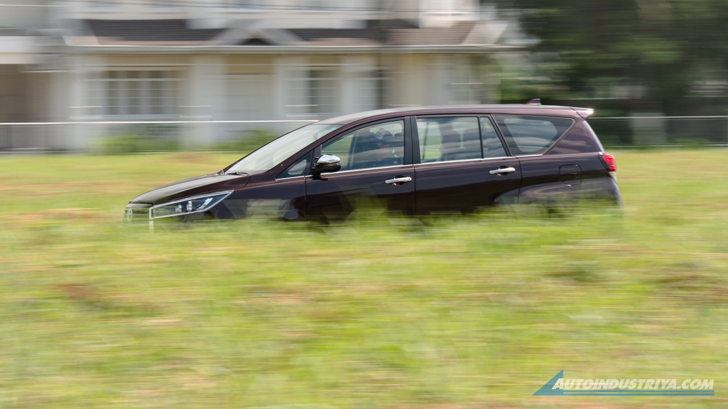 2021 Toyota Innova V