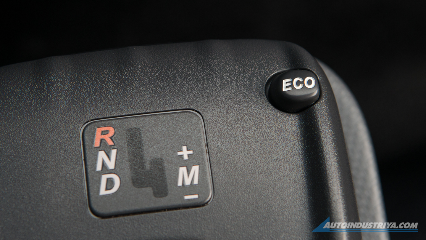 2021 Isuzu N-Series Smoother