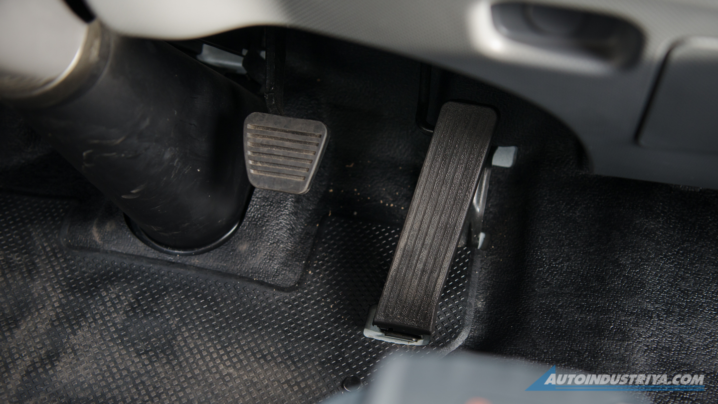 2021 Isuzu N-Series Smoother