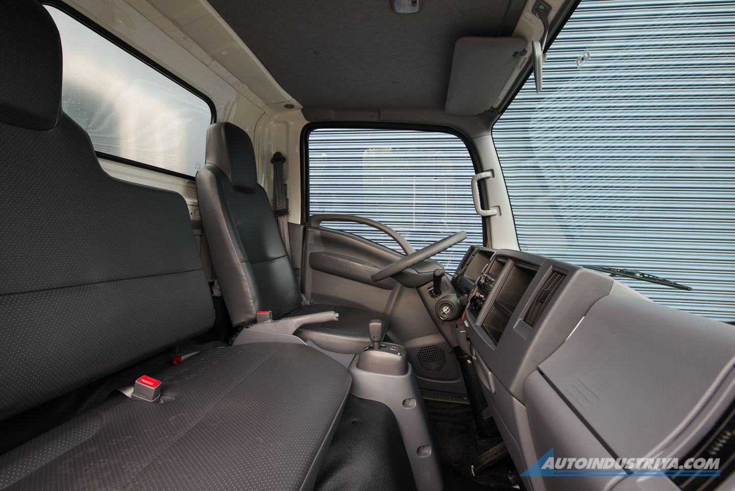 2021 Isuzu N-Series Smoother