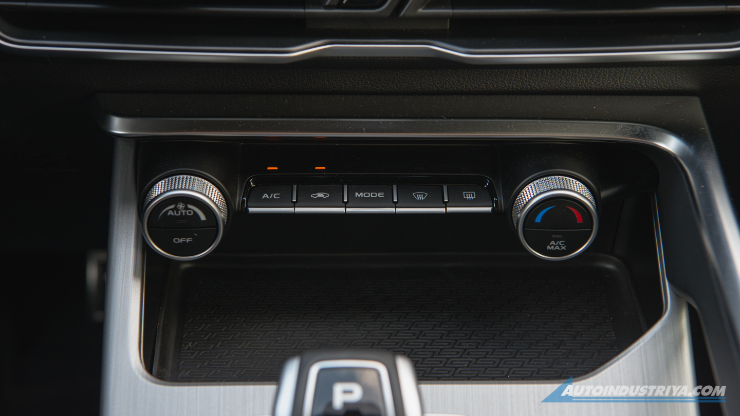 2022 Geely Coolray Sport Limited