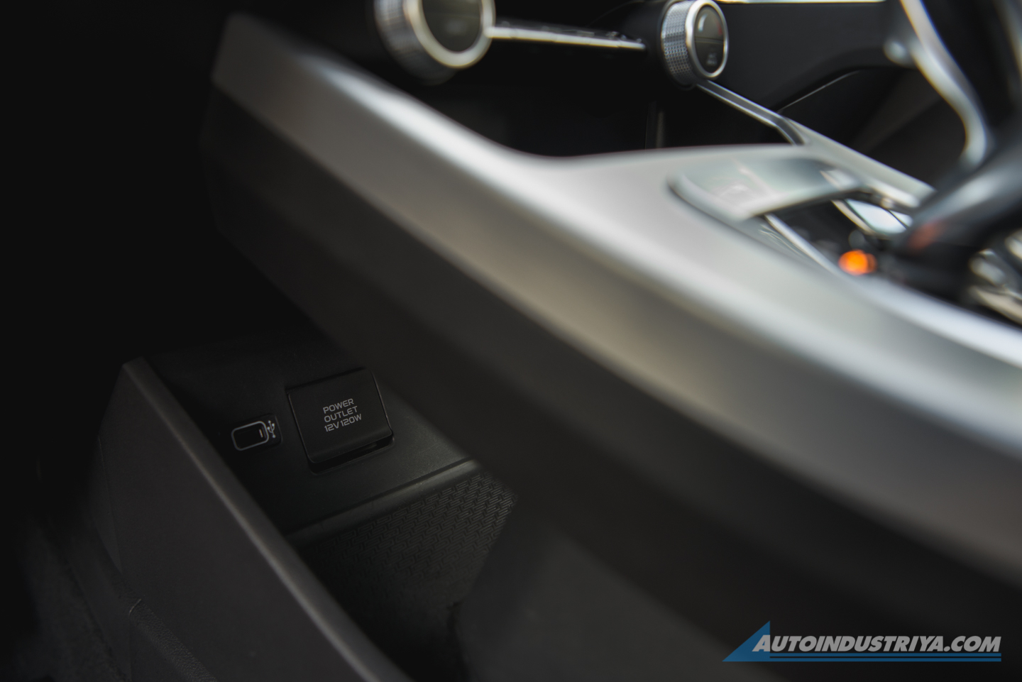 2022 Geely Coolray Sport Limited