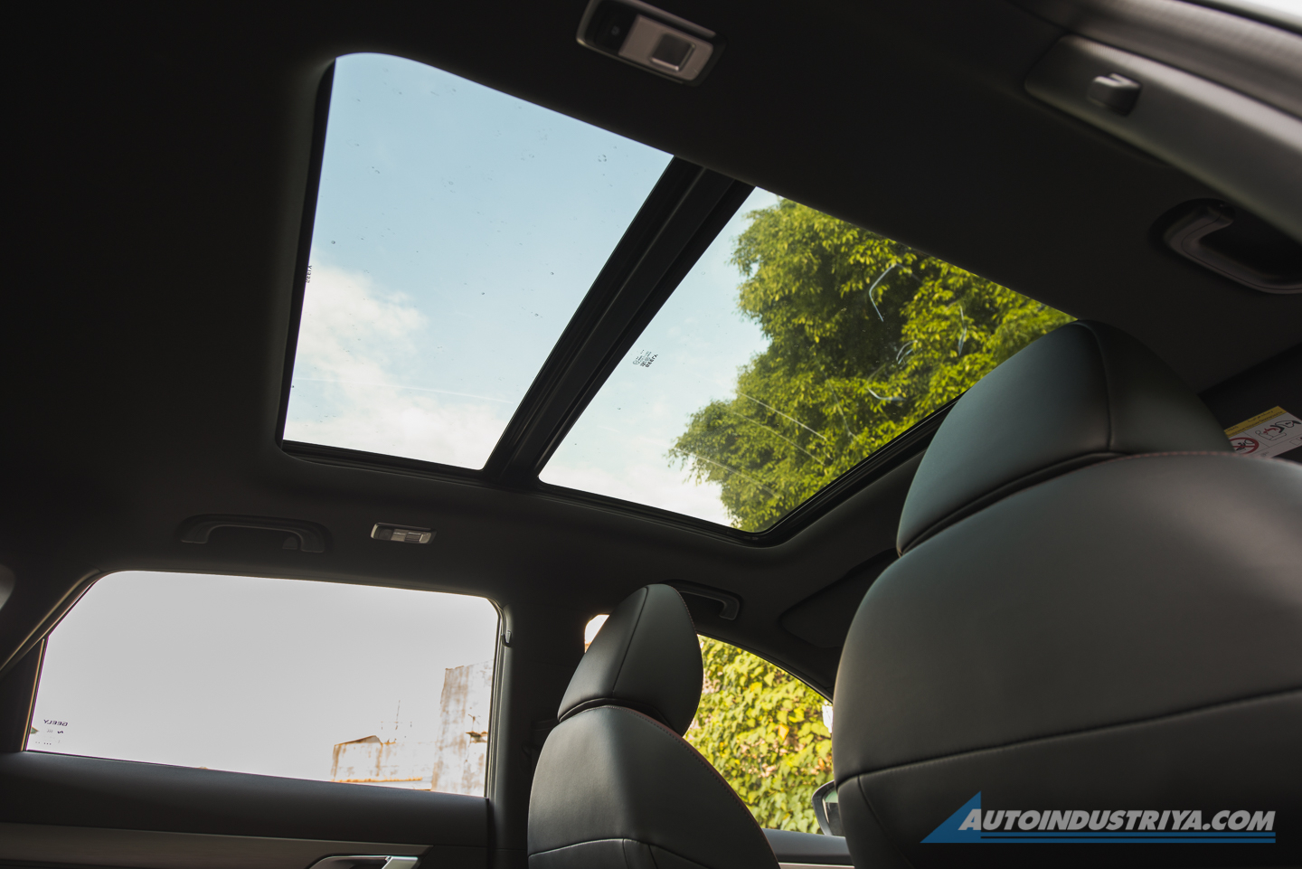 2022 Geely Coolray Sport Limited