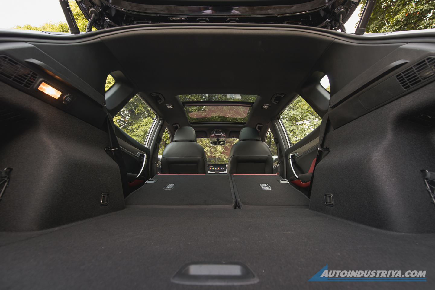 2022 Geely Coolray Sport Limited