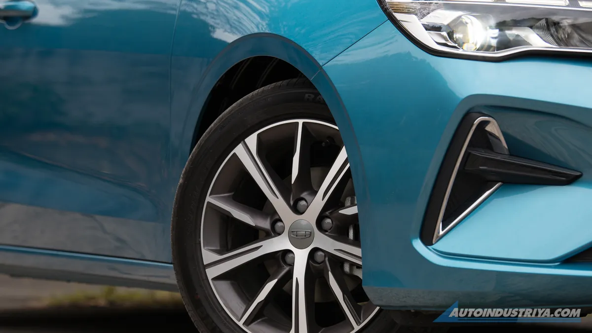 2022 Geely Emgrand