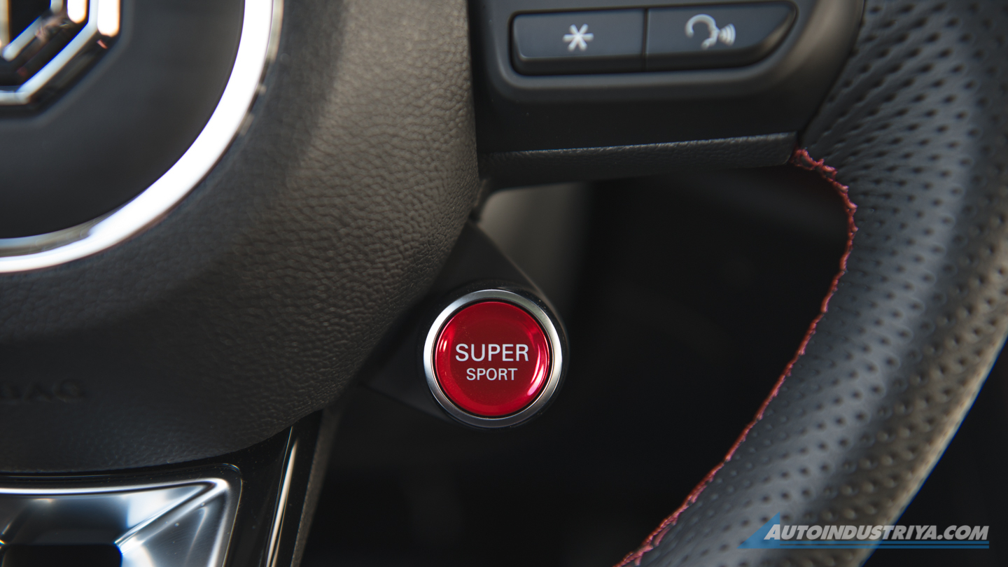 Embargo: MG HS Review