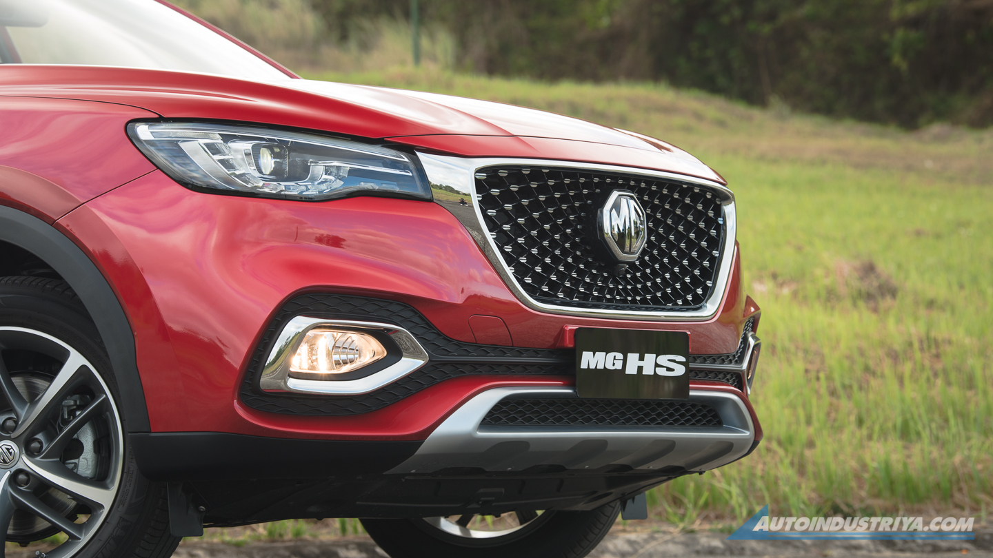 Embargo: MG HS Review