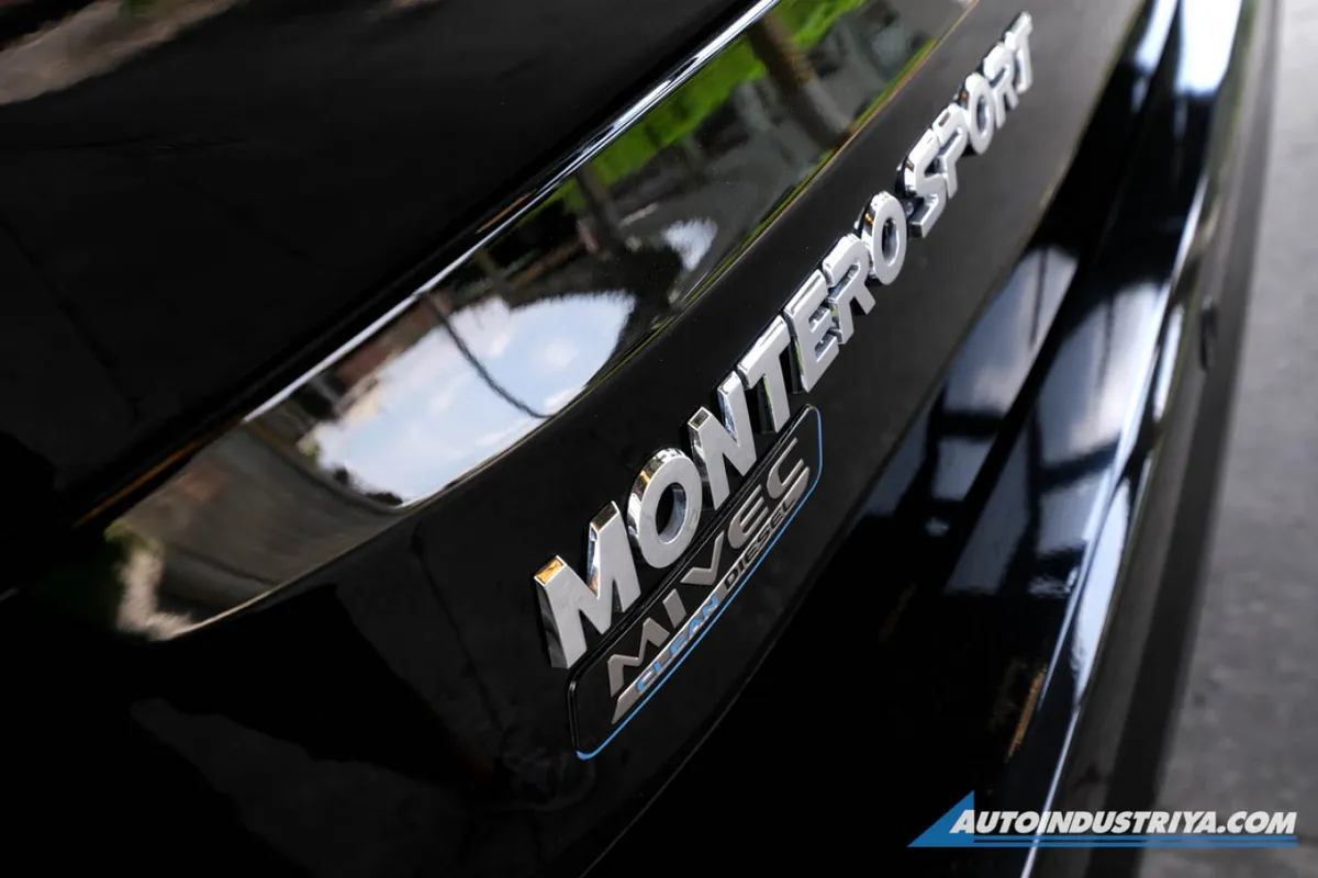 2022 Mitsubishi Montero Sport Black Series 2.4L 2WD