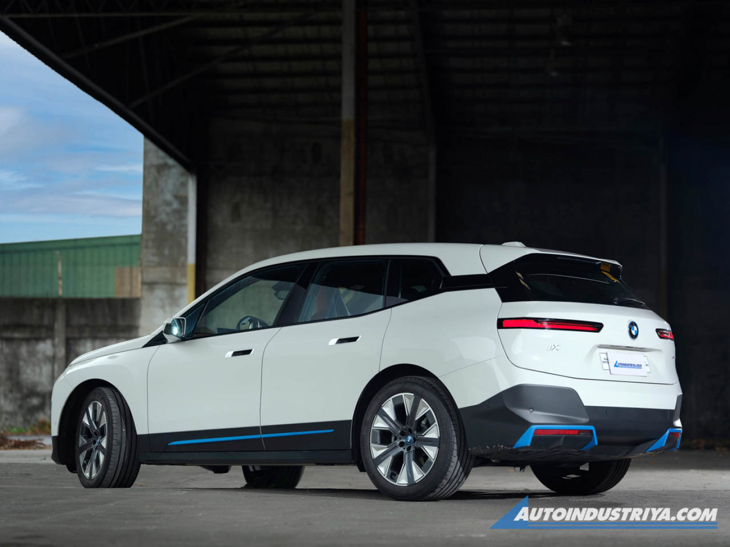 2022 BMW iX xDrive40