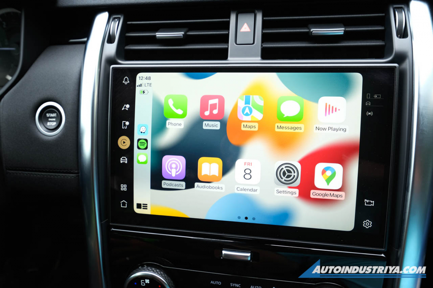 2023 Land Rover Discovery S D250