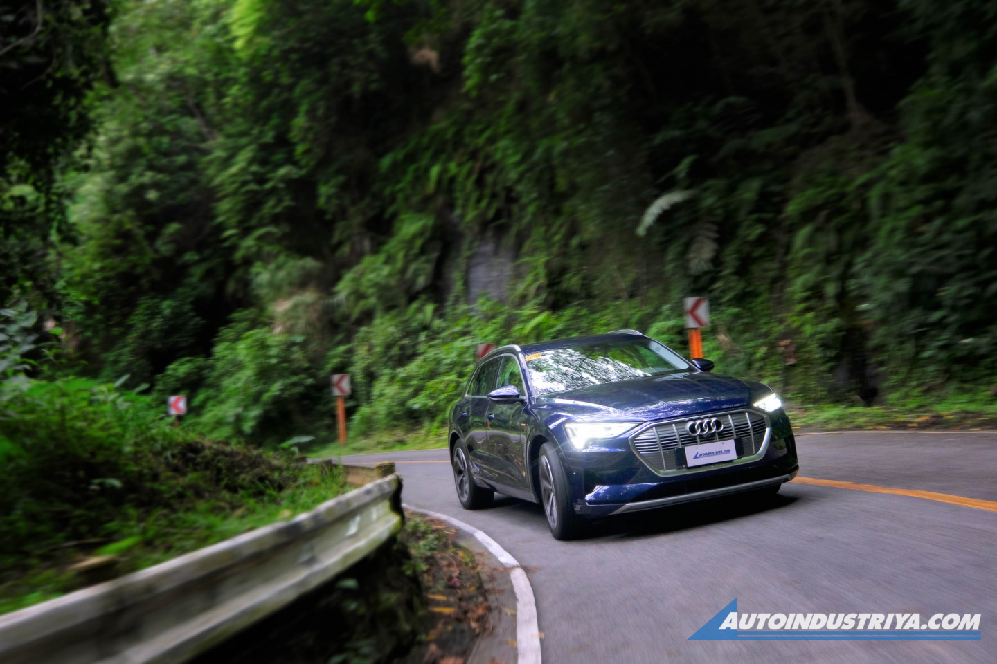 First Drive: Audi e-tron 55 quattro is the future made familiar