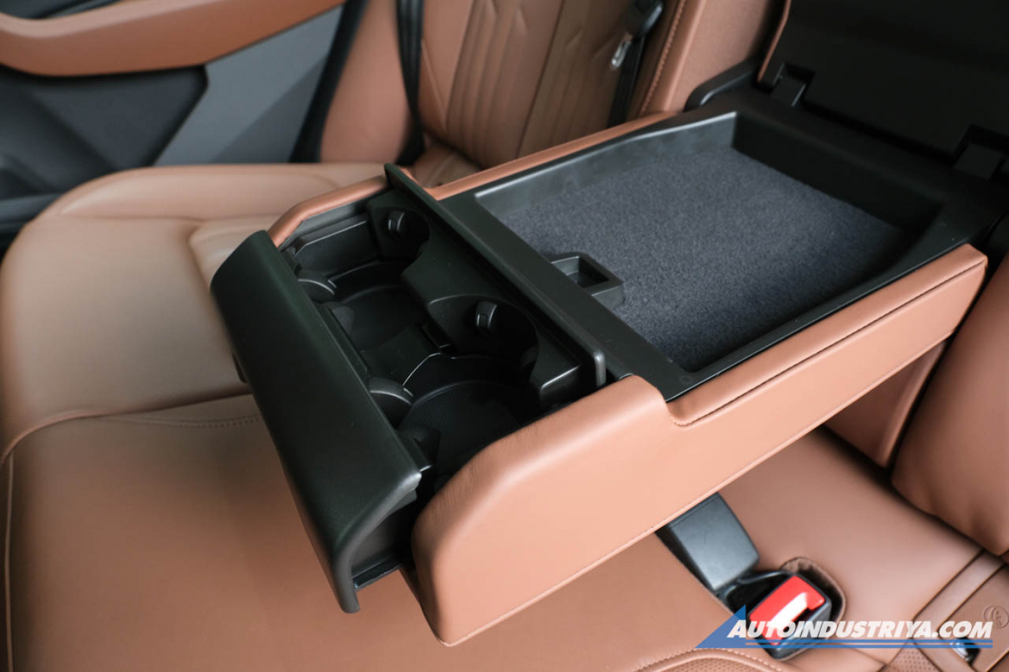 First Drive: Audi e-tron 55 quattro is the future made familiar