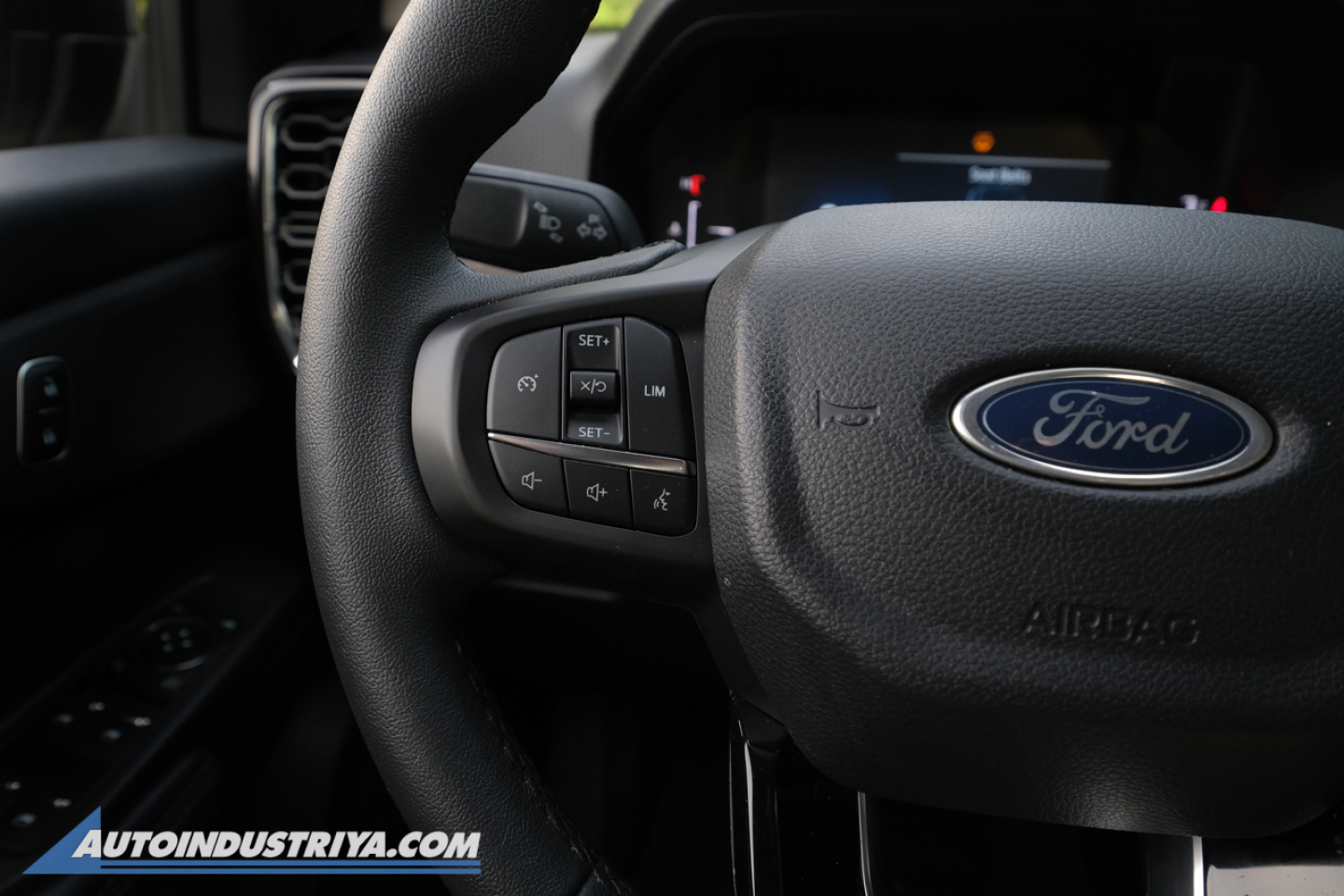 2023 Ford Ranger 2.0L XLT 4x2 A/T