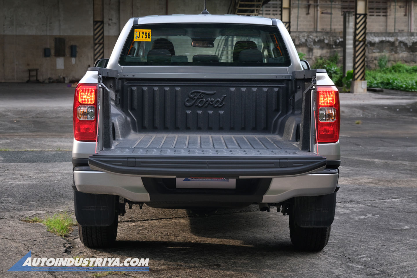 2023 Ford Ranger 2.0L XLT 4x2 A/T