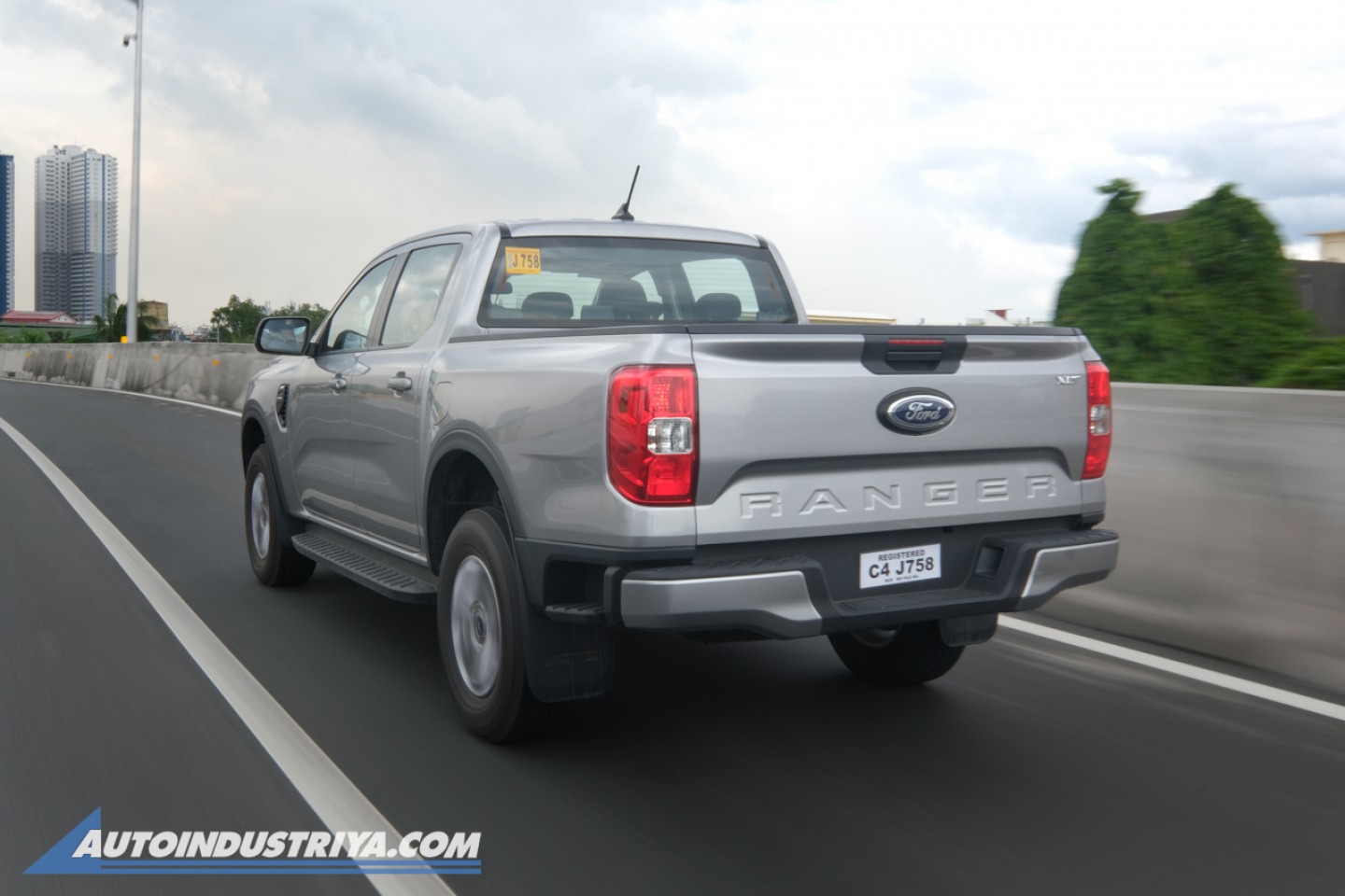2023 Ford Ranger 2.0L XLT 4x2 A/T