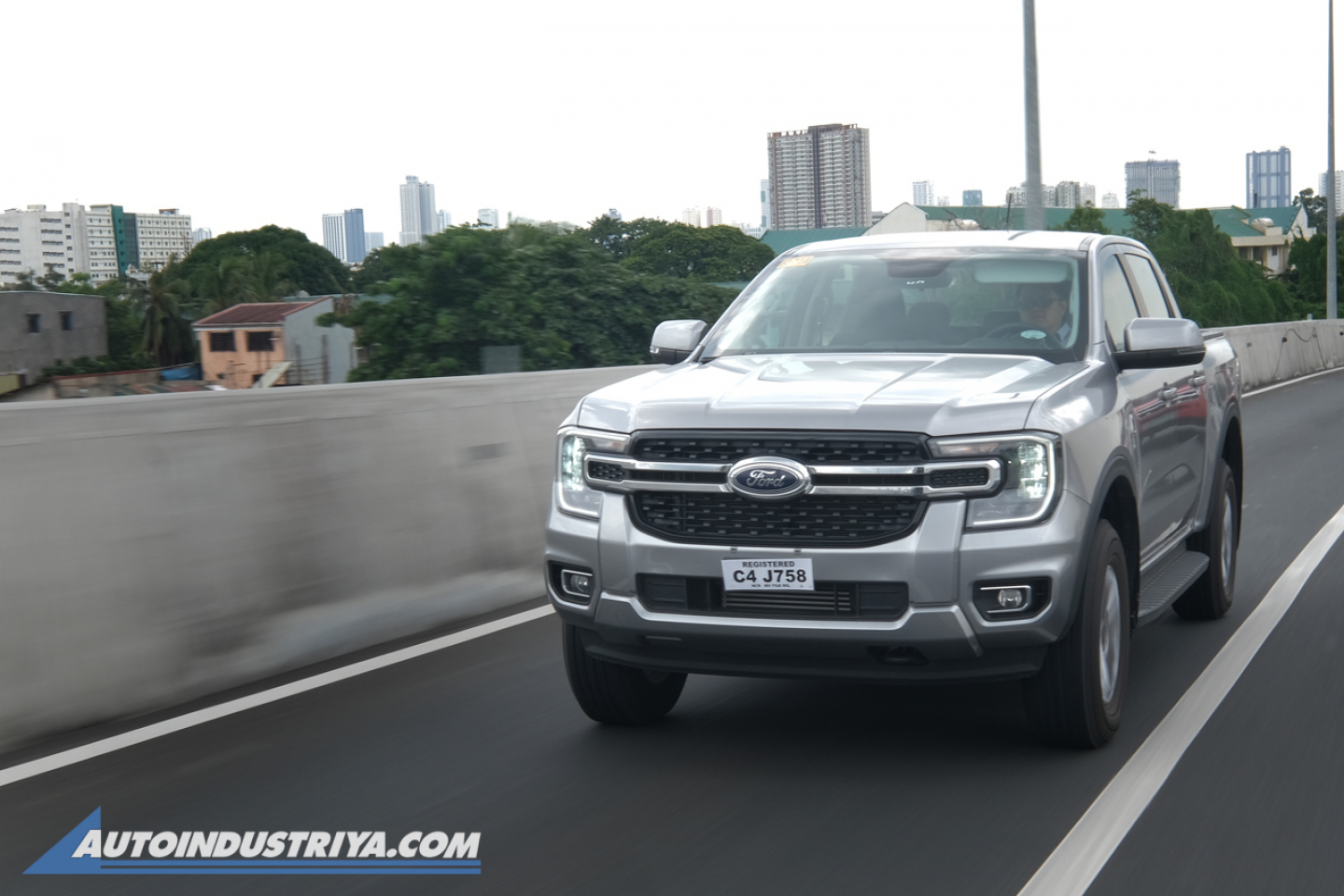 2023 Ford Ranger 2.0L XLT 4x2 A/T