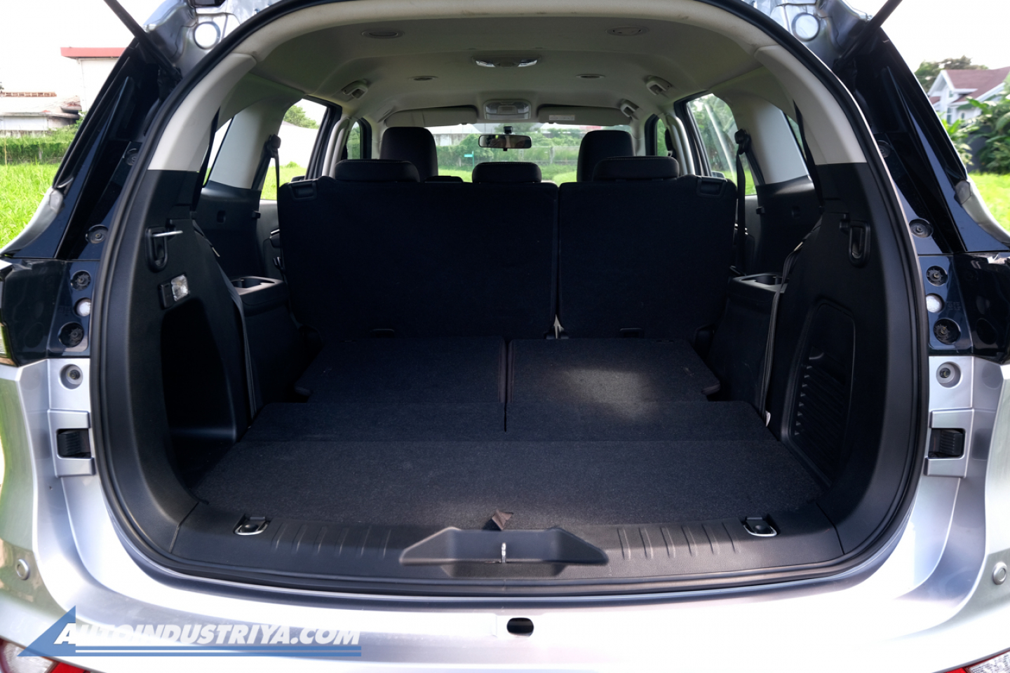 2022 Isuzu mu-X LS-A 4x2