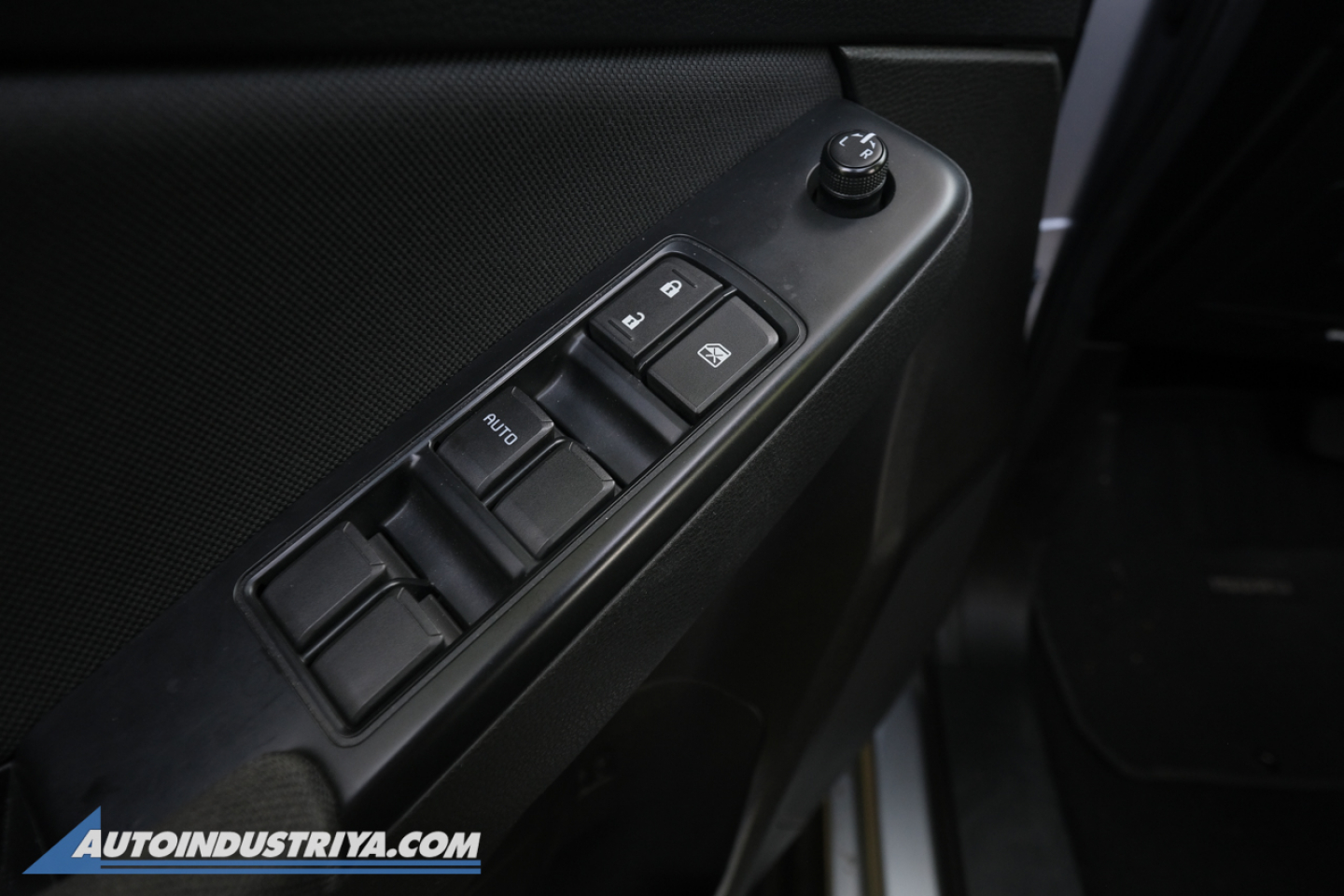 2022 Isuzu mu-X LS-A 4x2